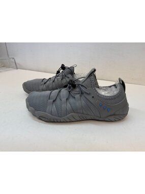 Peak barefoot Shoes-woman's sz 7 1/2 New -Gray